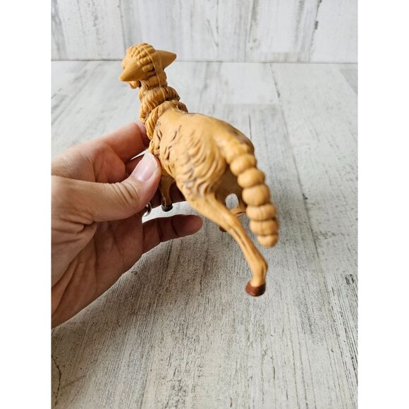 Vintage Italy sheep lamb Fontanini plastic tan - Picture 4 of 10